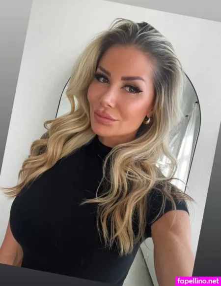 Anna Katharina 4 OnlyFans Thumbnail #cCWKz8ZCK8