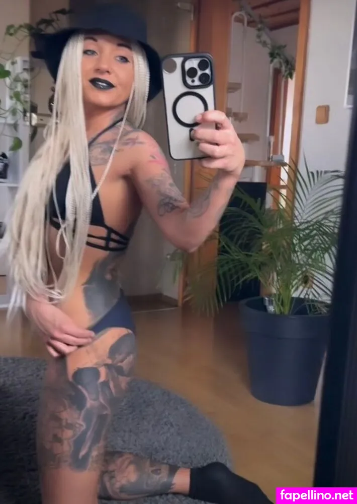 annabeatmietze, annakatharinaalt_offiziell Nude Leaked OnlyFans Photo #2eAwnRK9dm