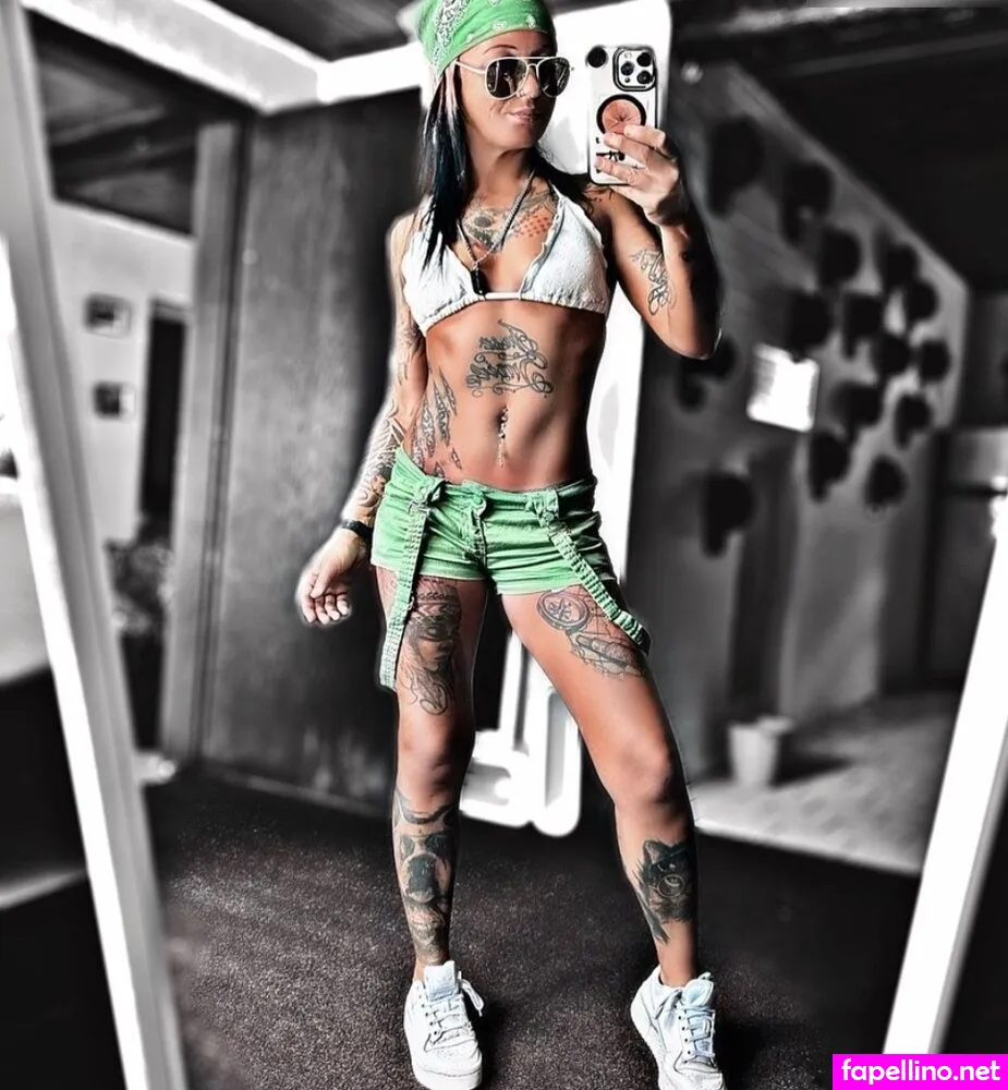 annabeatmietze, annakatharinaalt_offiziell Nude Leaked OnlyFans Photo #qloAqdtbbM