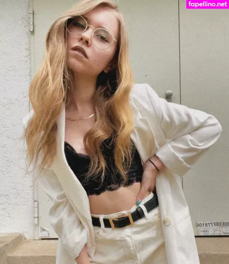 Anna Kauer OnlyFans Thumbnail #2hoqBCC3DD