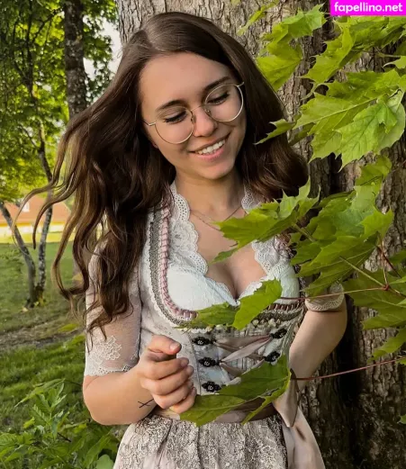 Anna Kauer OnlyFans Thumbnail #L1ylPkuRER