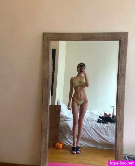 Anna Khachiyan OnlyFans Thumbnail #HYYIZeH9kh
