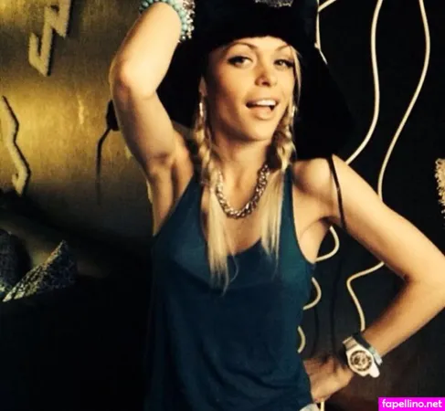 Anna Khilkevich OnlyFans Thumbnail #lVLXhf9qS2
