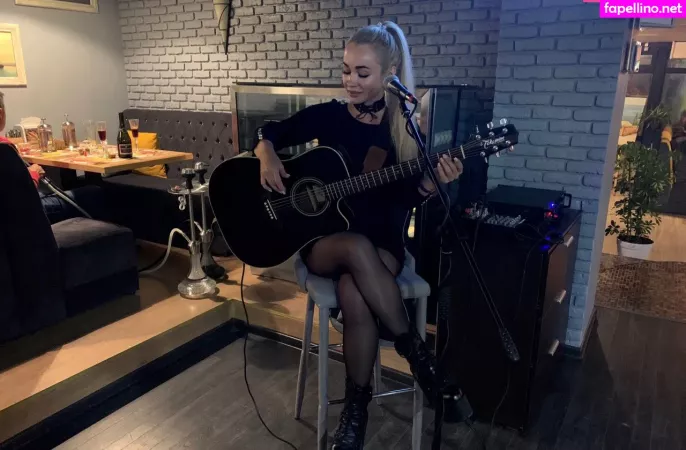 Anna Kostenko OnlyFans Thumbnail #3ym21SdZui