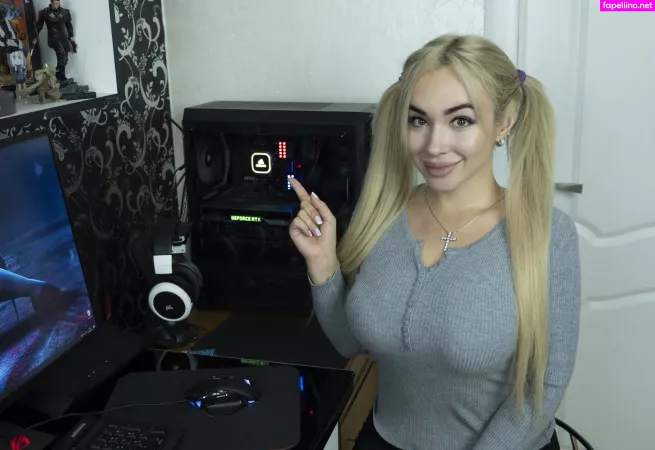 Anna Kostenko OnlyFans Thumbnail #WZPuQfYNZt