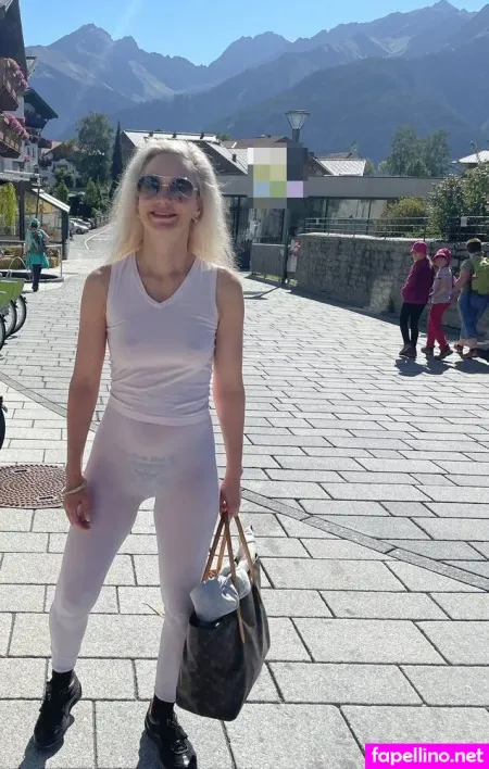 Anna Kraus OnlyFans Thumbnail #hQXlHLB1EK