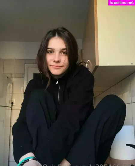 Anna Kyoto OnlyFans Thumbnail #hRLaBTEQWR