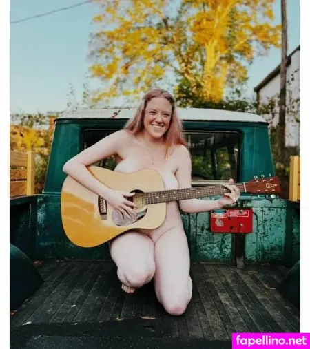 Anna Lally OnlyFans Thumbnail #VO9cxXZOzc