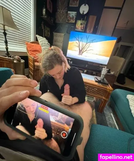 Anna Lally OnlyFans Thumbnail #dMSxF1JShP