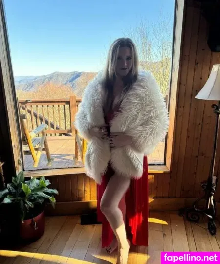 Anna Lally OnlyFans Thumbnail #qNIHLJEQYc