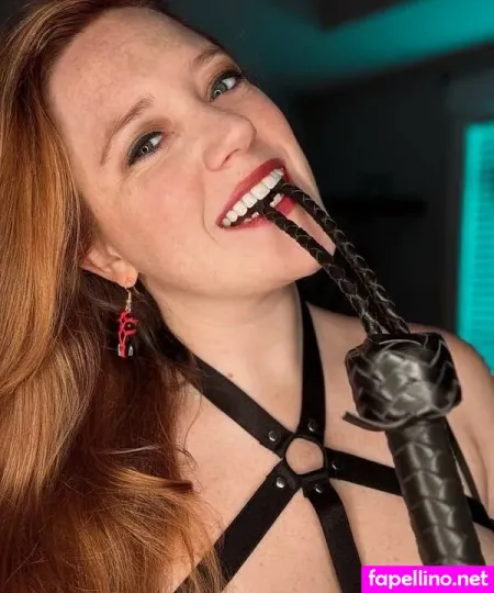 Anna Lally OnlyFans Thumbnail #tE2dbcMoJs