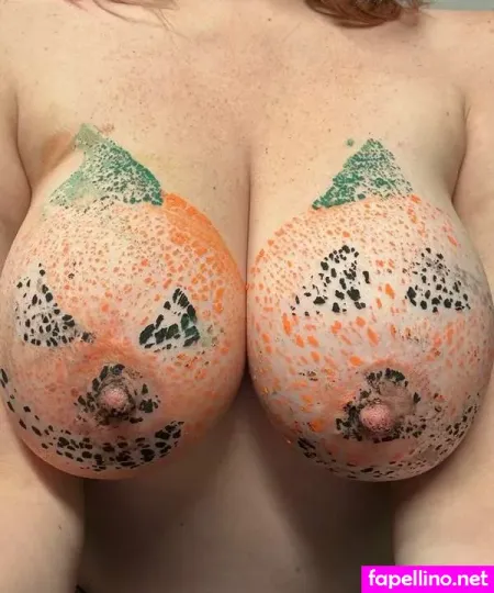 Anna Lally OnlyFans Thumbnail #v3lfepDYm7