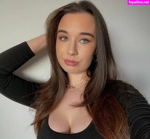 Anna Langley OnlyFans Thumbnail #RH9H74kf20