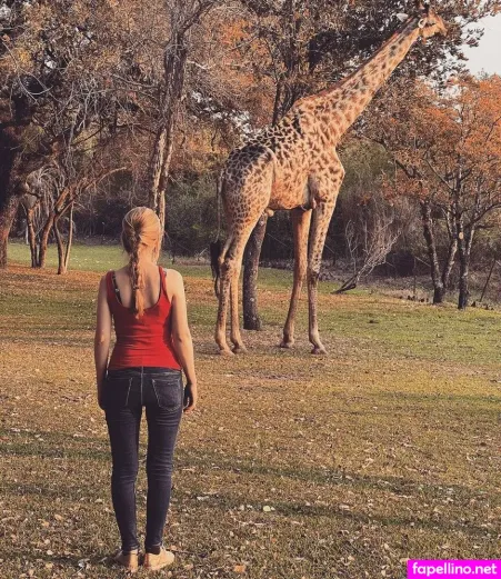 Anna Lapwood OnlyFans Thumbnail #8wekTJs2DC