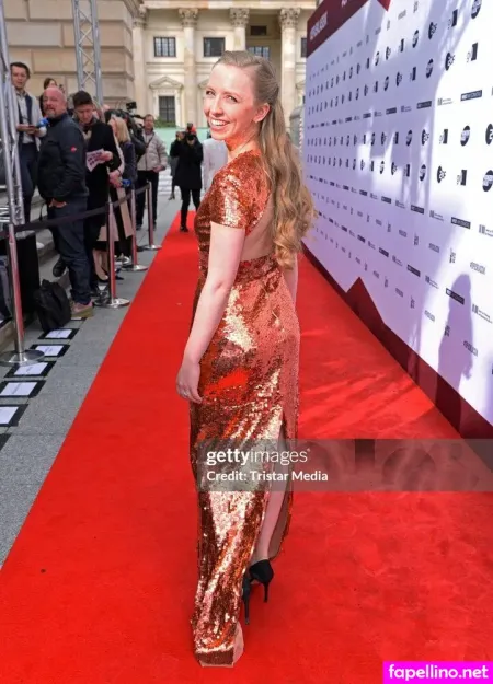 Anna Lapwood OnlyFans Thumbnail #EDxHsKWkAE