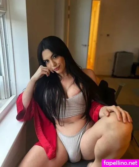 Anna Laura Amaral 1 OnlyFans Thumbnail #uPNTtvnoJ4