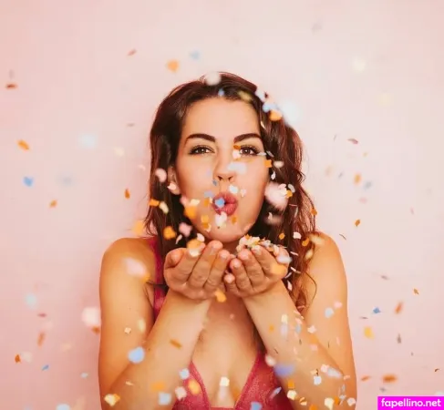 Anna Lea Mende Main Profile Photo