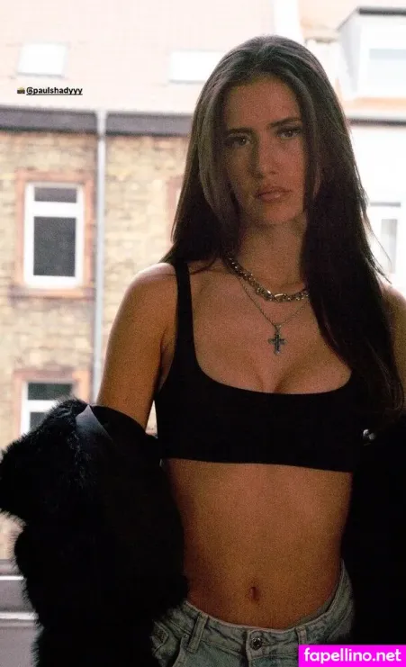 Anna Lisson OnlyFans Thumbnail #f2FtmGVYYB