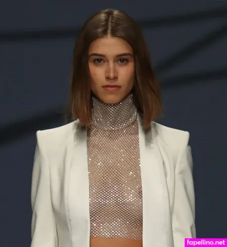 Anna Liuzzo OnlyFans Thumbnail #NpoI4IpYN5