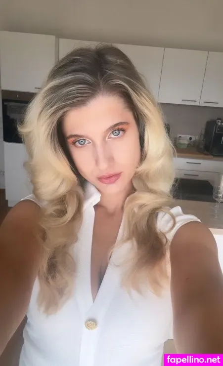 Anna Lo OnlyFans Thumbnail #48S4FBT0JB