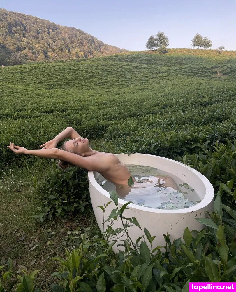 ioannova, ioannova_anna_model Nude Leaked OnlyFans Photo #Tn8H5mNIam