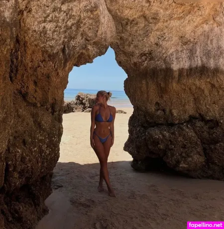 Anna Maria Schimanski OnlyFans Thumbnail #ZHtM3AohAA