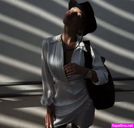 Anna Maria Schimanski OnlyFans Thumbnail #cG5Owt5bCw