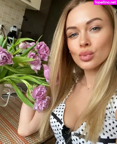 Anna Mommyx OnlyFans Thumbnail #1g3GG9EyOS