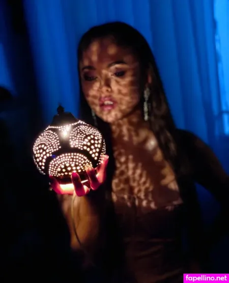 Anna Moon OnlyFans Thumbnail #pcuxUoh0bi