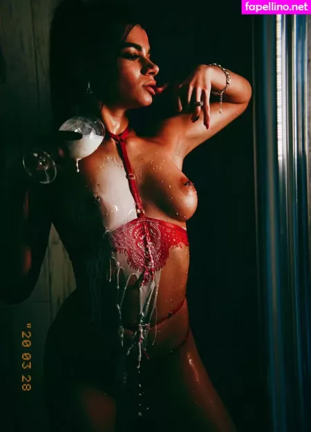 Anna Mukydza OnlyFans Thumbnail #RUGlloFrB3