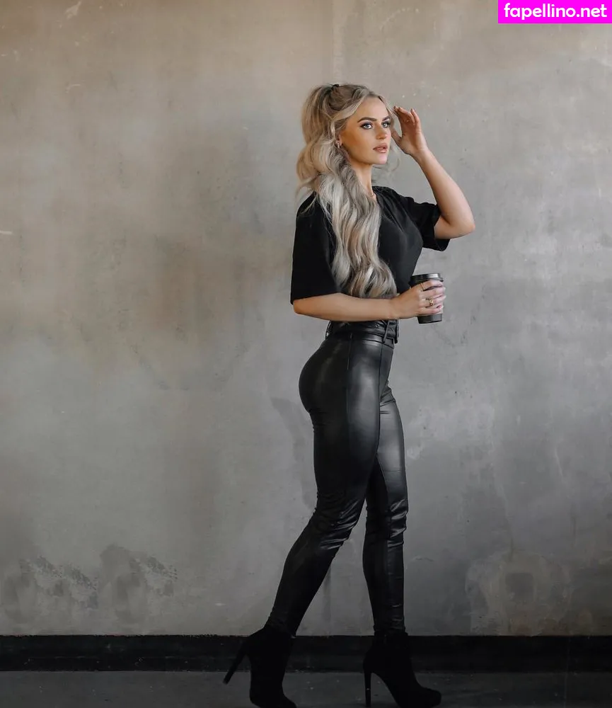 annanystrom, annanystromof Nude Leaked OnlyFans Photo #hX2hOgNVXb