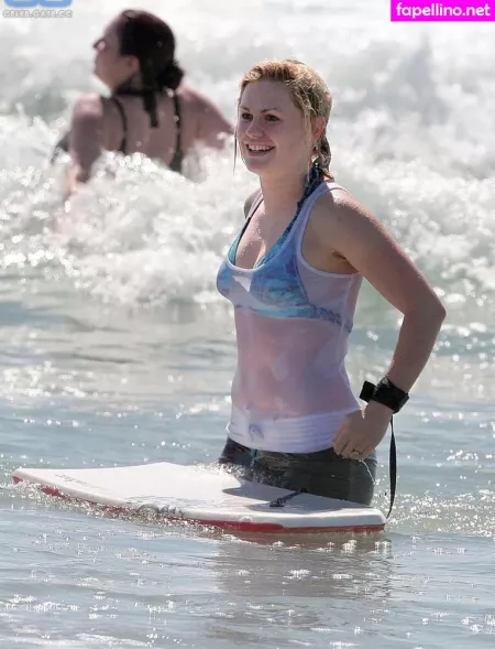 Anna Paquin OnlyFans Thumbnail #qUV5ArCAfP