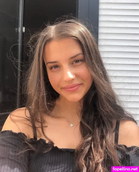 Anna Pinna OnlyFans Thumbnail #KMAF4YKlw3