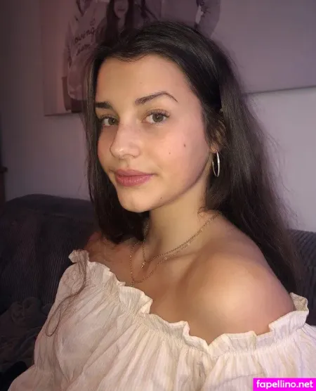 Anna Pinna OnlyFans Thumbnail #T01M2TTywG