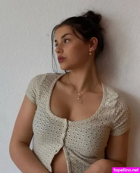 Anna Pinna OnlyFans Thumbnail #kbnD3lycQv