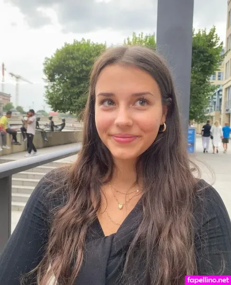 Anna Pinna OnlyFans Thumbnail #qREliWLTuP