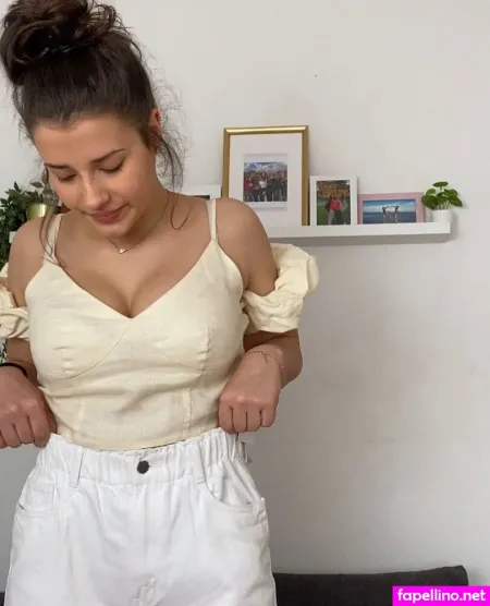 Anna Pinna OnlyFans Thumbnail #zC09ipFfwe