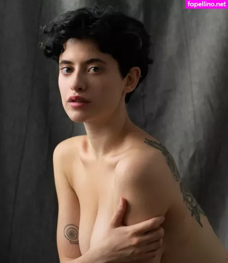 Anna Pittureri OnlyFans Thumbnail #0hkQ3VdHR3