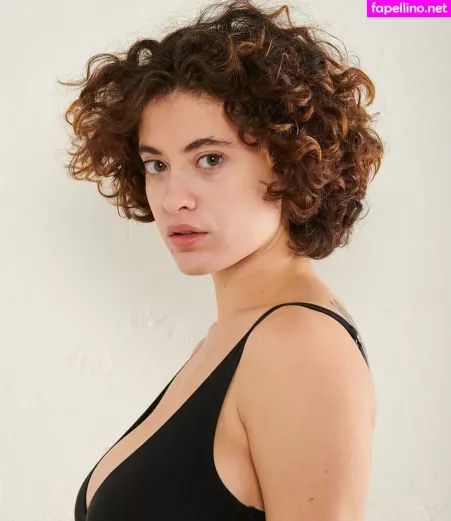 Anna Pittureri OnlyFans Thumbnail #GEmEKdFGBC