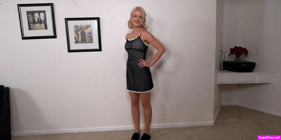 Anna Reno OnlyFans Thumbnail #0NHWRDjpaF