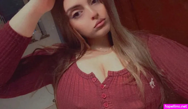 Anna Russo OnlyFans Thumbnail #XsI2VGAoAC