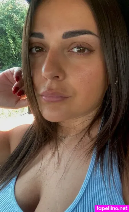 Anna Sale Main Profile Photo
