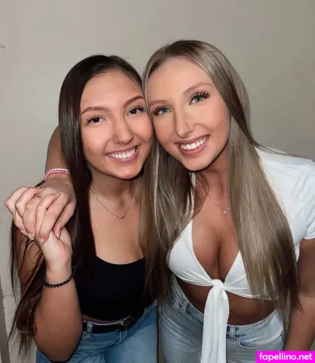 Anna Schmid OnlyFans Thumbnail #s0bULmm1qg