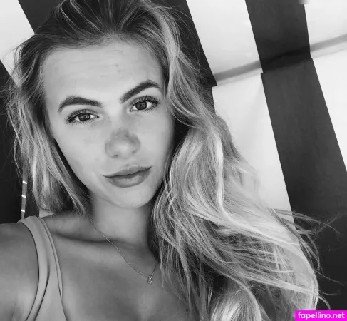 Anna Seidel OnlyFans Thumbnail #NtEhbLl6eC