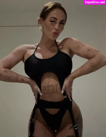 Anna Seneca OnlyFans Thumbnail #IHLqCP3rCU