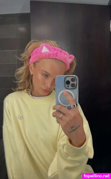 Anna Shumate 19 OnlyFans Thumbnail #HHfINR3yFa