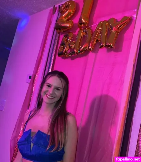 Anna Sikes OnlyFans Thumbnail #9CfwnUkWxI