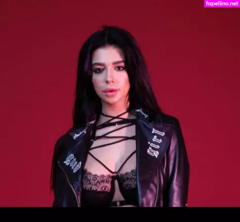 Anna Slutskaya111 OnlyFans Thumbnail #QrkjjQQUJg