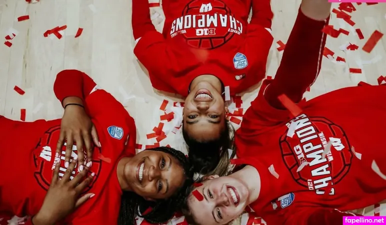 Anna Smrek OnlyFans Thumbnail #H2PaEtKU6Z