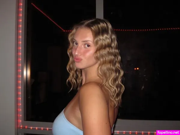 Anna Smrek OnlyFans Thumbnail #s5vSVLLBuO